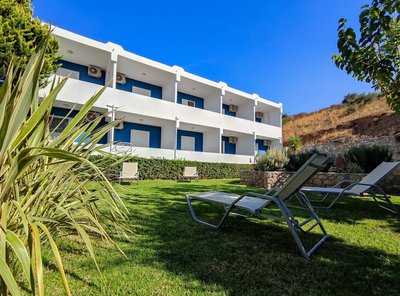 Mythos apartments