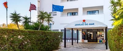 Apartamentos Turísticos Janelas do Mar