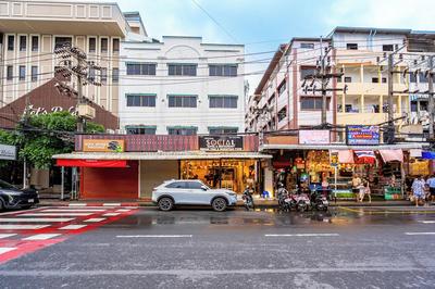 Patong Social Hotel & Restaurant