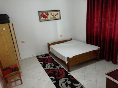 "quiet Independent Apartment With Garden."