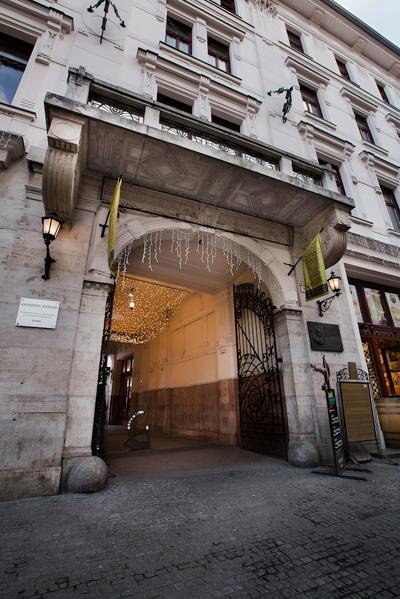 Gozsdu Court Budapest