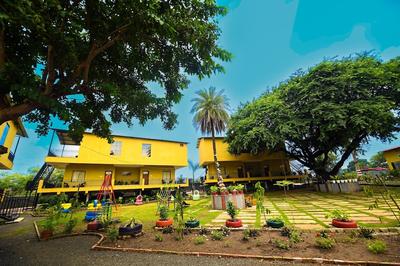 TGI Insignia Resort & Villa's