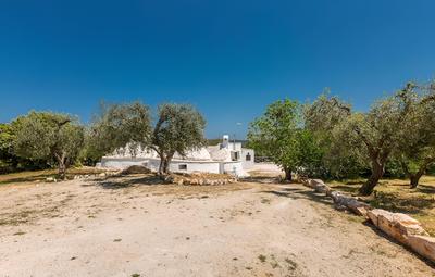 2526 Trullo Limone by Perle di Puglia