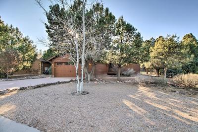 On-site Trails & Deck: Show Low Cabin!