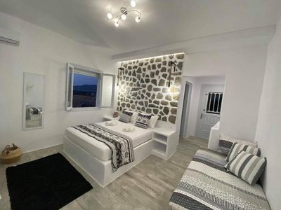 Stone House Agia Anna Naxos