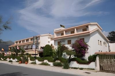 Hotel Harmony