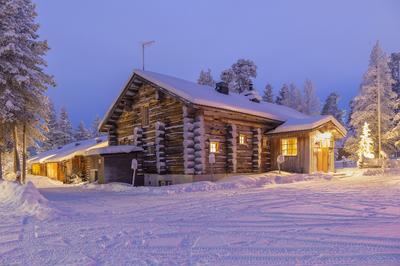 Kuukkeli Apartments Hirvas
