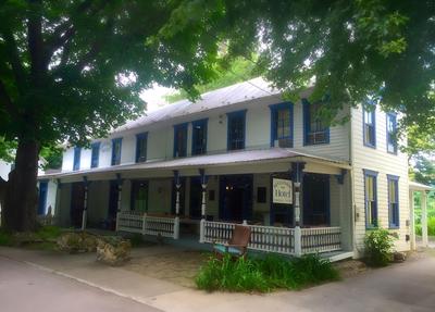 Riverside Hotel