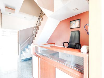 SPOT ON 38080 Hotel G.S. palace (Garden and Restaurant)