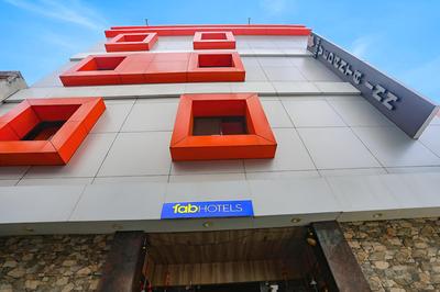 Fabhotel Vedanta Inn