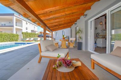 Apartments Franjo