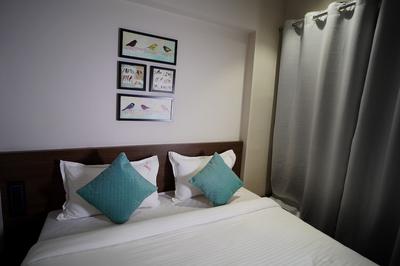 Sunbright Rooms Residency Hotel
