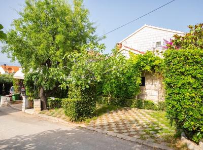 Apartments Neli