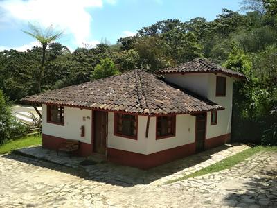 Hotel & Cabañas amara Café