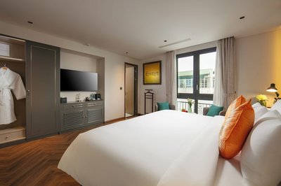 Léman Old Quarter Hotel