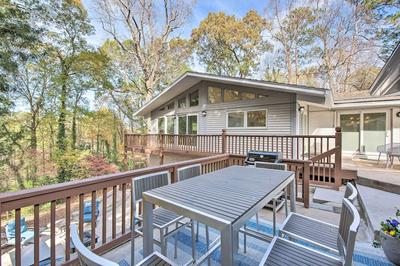 Serene Home w/ Fire Pit, Deck & Easy Access to ATL