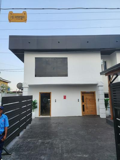 LUXOL HOMES AND SUITES