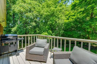 Charming Jonesville Home w/ Grill - Near Wineries!