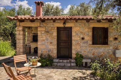 Eleonas Guest House - Olivia Garden Gem