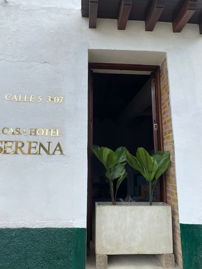 Casa Hotel Serena