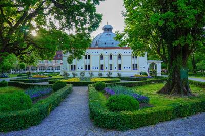 Countess House With Jacuzzi and Sauna