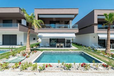 Emerald Island Residential Complex