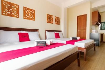 RedDoorz Plus near Johnson and Johnson Paranaque