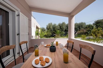 Green Hill Family Villa