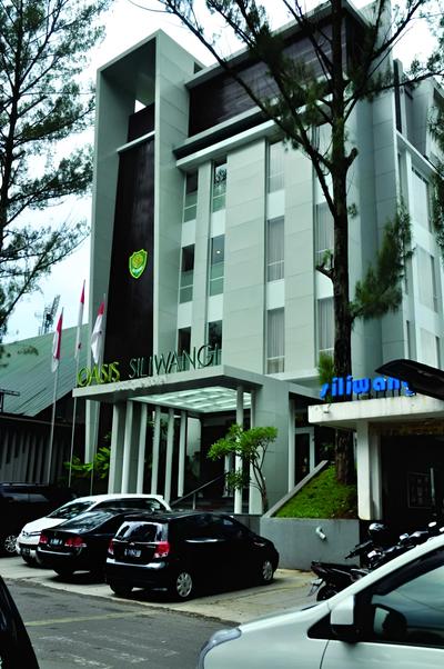 Oasis Siliwangi Sport Hotel