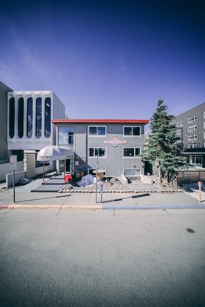 Highliner Hotel - Deluxe Double Queen with Mountain View by RedAwning