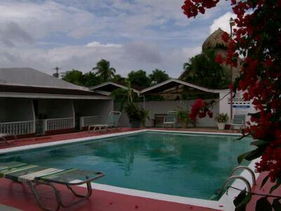 Golden Thistle Hotel