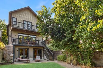 Seattle Vacation Home: The House of Suffrage
