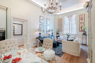 The Medieval Penthouse 5 Bedrooms