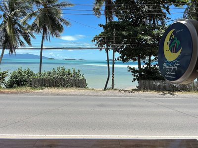 Moonlight Bar and restaurant