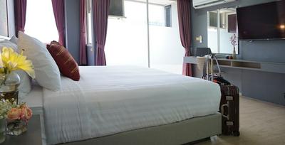 The Qube Fifty Hotel