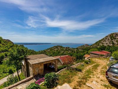 Holiday Home in Starigrad Near Paklenica