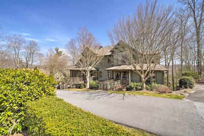 Beautiful Lake Glenville Townhome w/ Mountain View