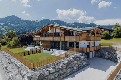 Platzhirsch First Class Living