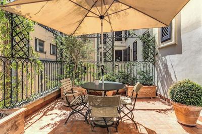 Via Napoli apartment