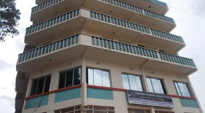 Sakawa Towers County Hotel