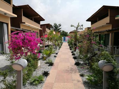 Blue Sky Abissa Lodge 2