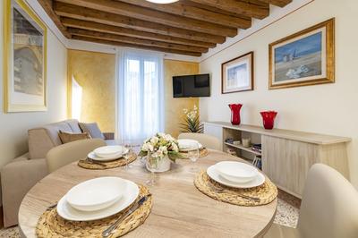 Sant Aponal Prestige by Wonderful Italy
