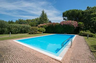 Villa dei Salici con Piscina by Wonderful Italy