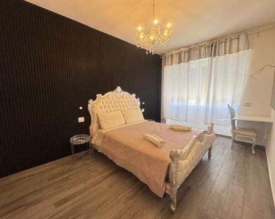 Guest House 80