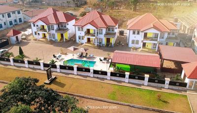 Candice serviced Apartment