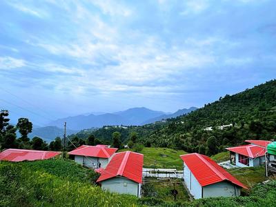 Life Resorts