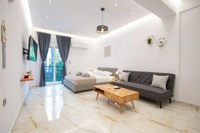 Cozy Apartment for 3 Persons in Athens