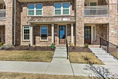 7 Mi to Lewisville Lake: Family Townhome in Frisco