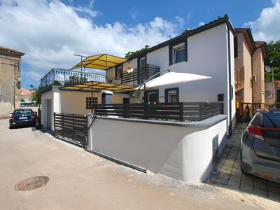 House 1559