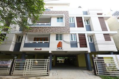 OYO 5448 Phoenix Hospitality Apartments